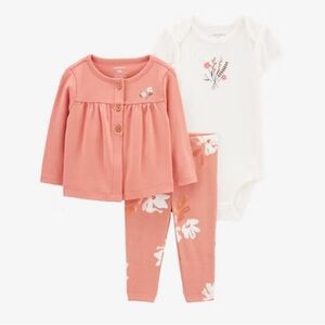 NWT Carters 5 piece 6 month outfits for baby girl